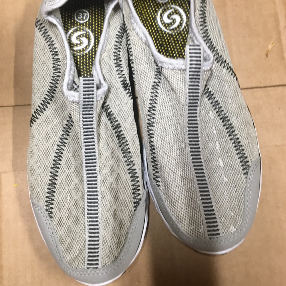 Quick Drying Aqua Water Shoes